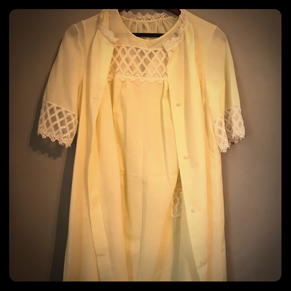 Stunning vintage night gown